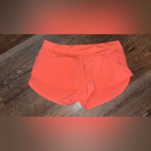 LULULEMON sunset speed up shorts size 4,2.5